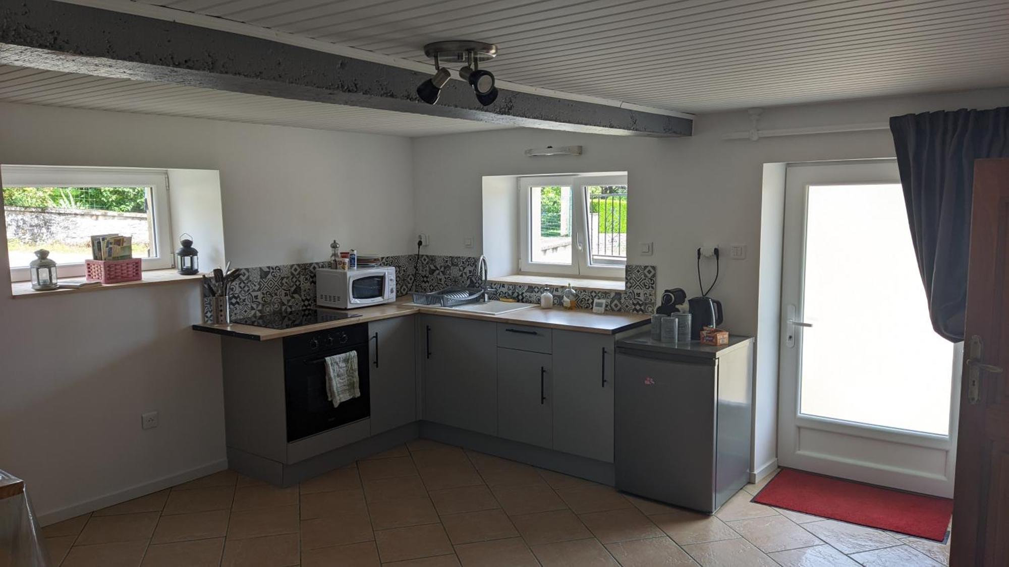 Studio A La Campagne Dans Corps De Ferme Renovee Chancey Pokój zdjęcie